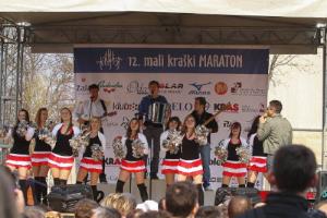 Tekači so glasno povedali3